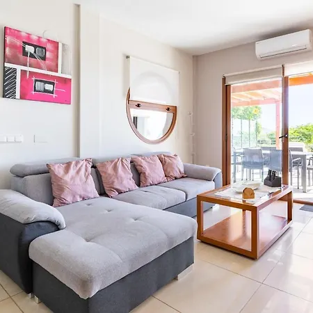3 Bedroom With Pool And Jacuzzi 別荘 *
