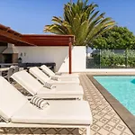 3 Bedroom With Pool And Jacuzzi