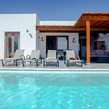 3 Bedroom With Pool And Jacuzzi Сasa de vacaciones