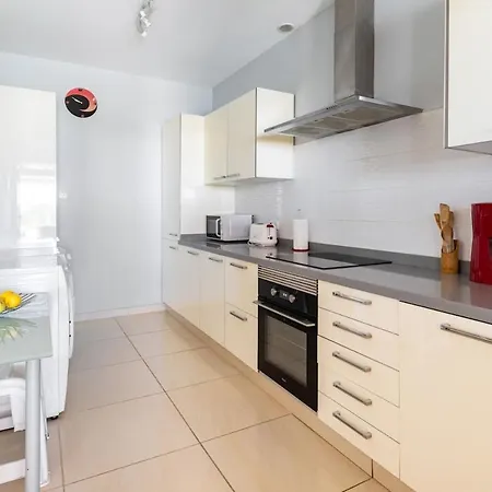 3 Bedroom With Pool And Jacuzzi Playa Blanca (Lanzarote)