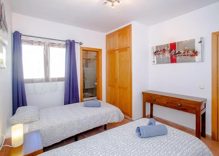 3 Bedroom With Pool And Jacuzzi * Playa Blanca (Lanzarote)