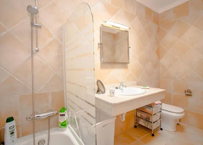 Сasa de vacaciones 3 Bedroom With Pool And Jacuzzi Playa Blanca (Lanzarote)