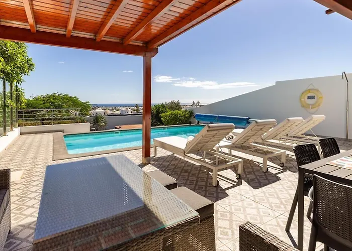 3 Bedroom With Pool And Jacuzzi Сasa de vacaciones